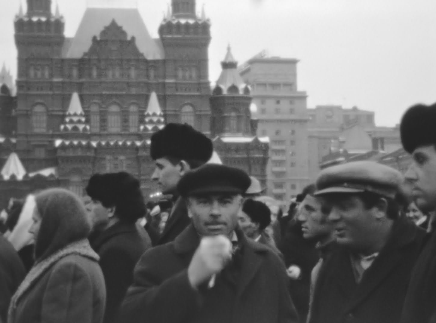 People walk in the Red Square in Moscow in the 1970s