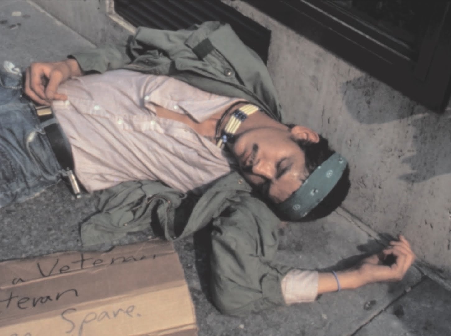 Veteran sleep in the street in New York in the early 1980s